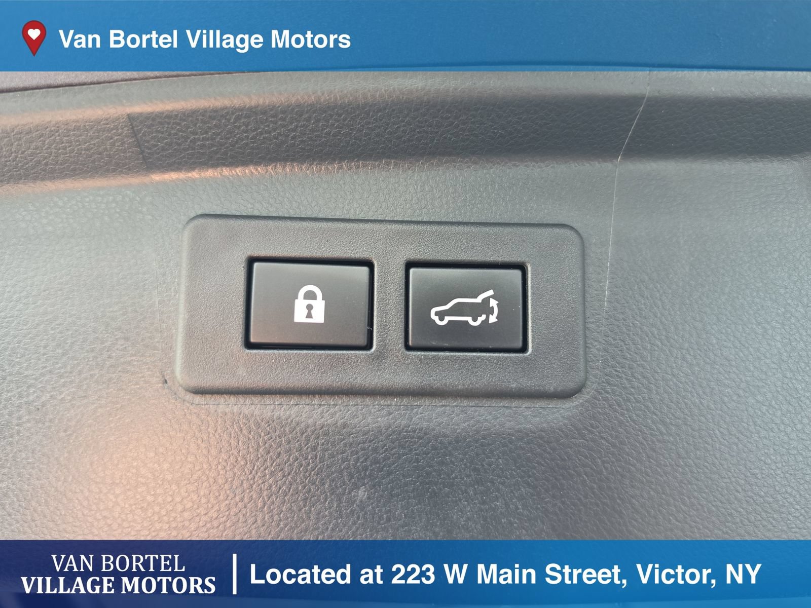 Used 2020 Subaru Outback Touring AWD/4WD image 31