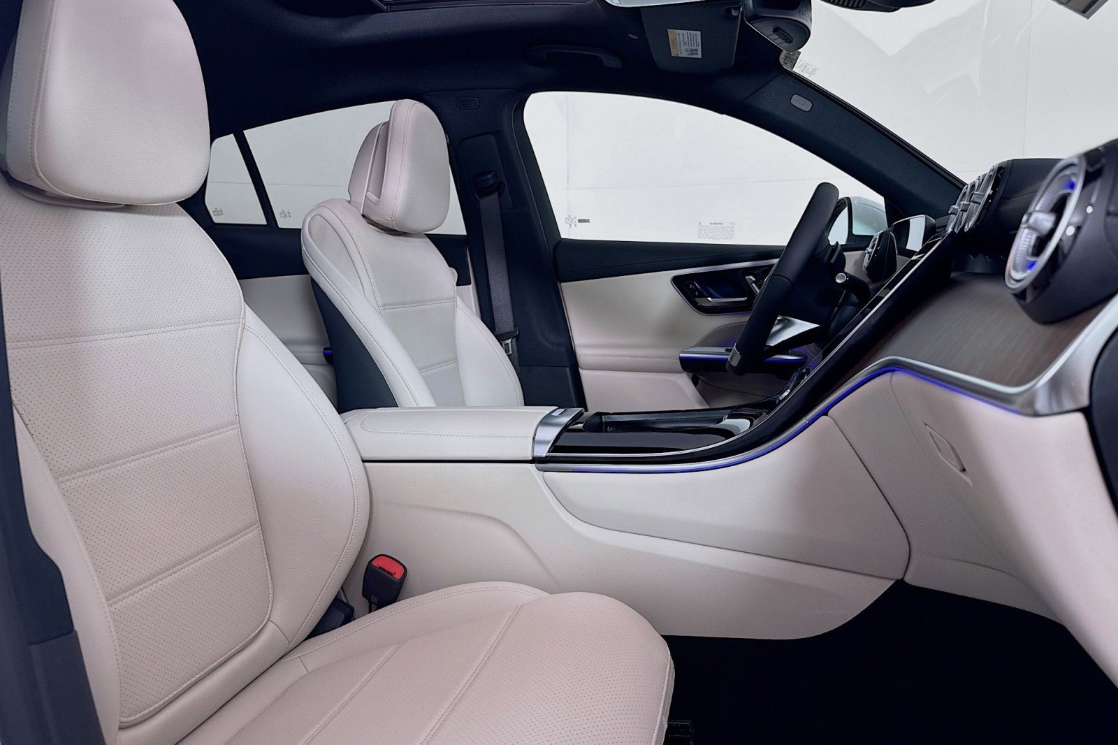 New 2026 Mercedes-Benz GLC 300 4MATIC image 6