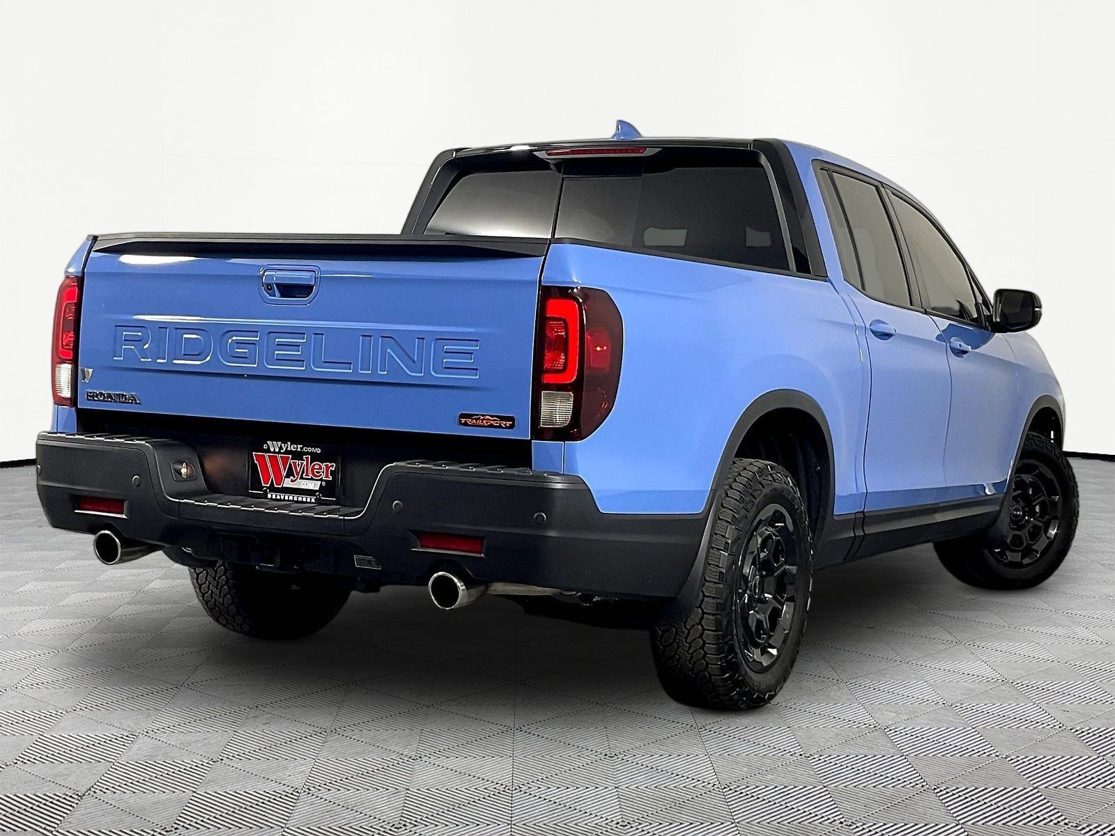 Used 2025 Honda Ridgeline TrailSport+ image 6
