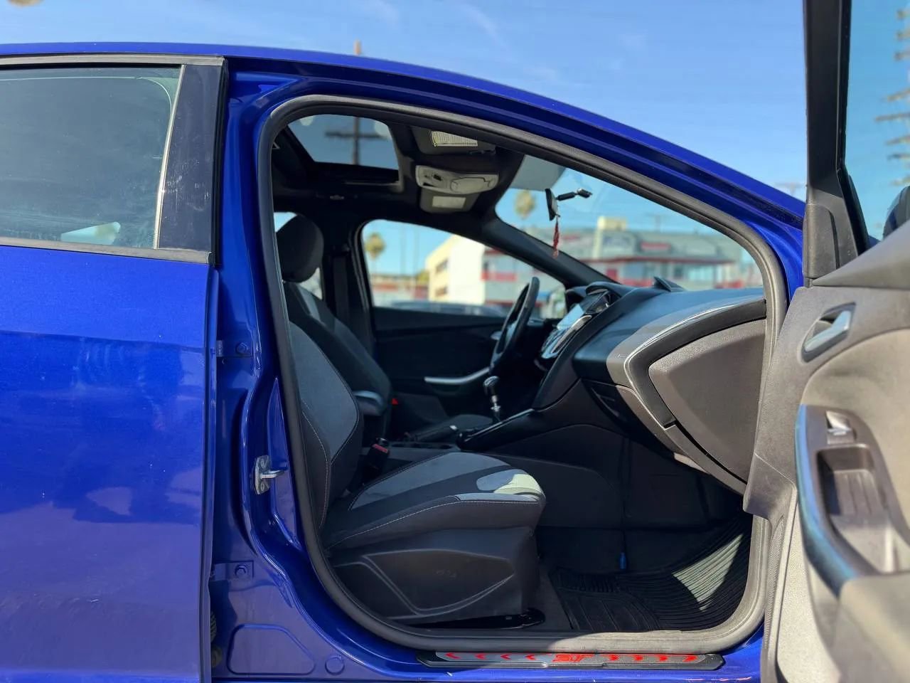 Used 2014 Ford Focus ST FWD image 35