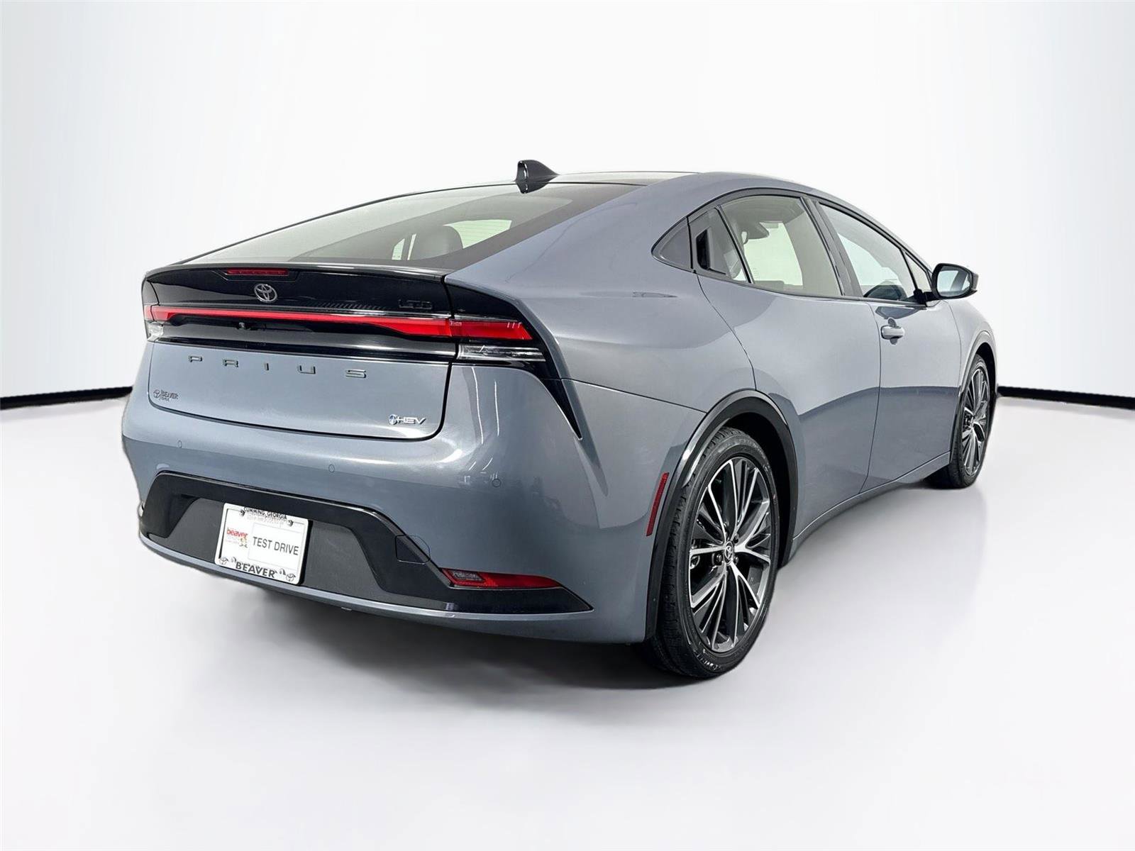 Used 2025 Toyota Prius Limited image 12