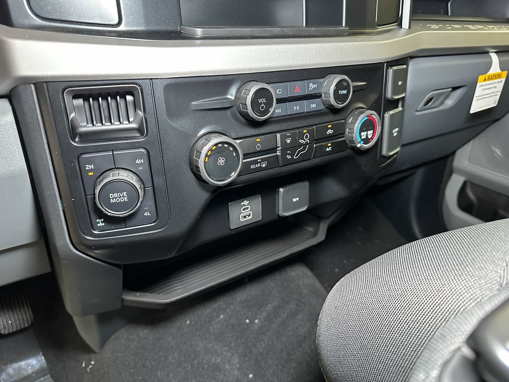 New 2026 Ford F350 XL w/ STX Appearance Package AWD/4WD image 31