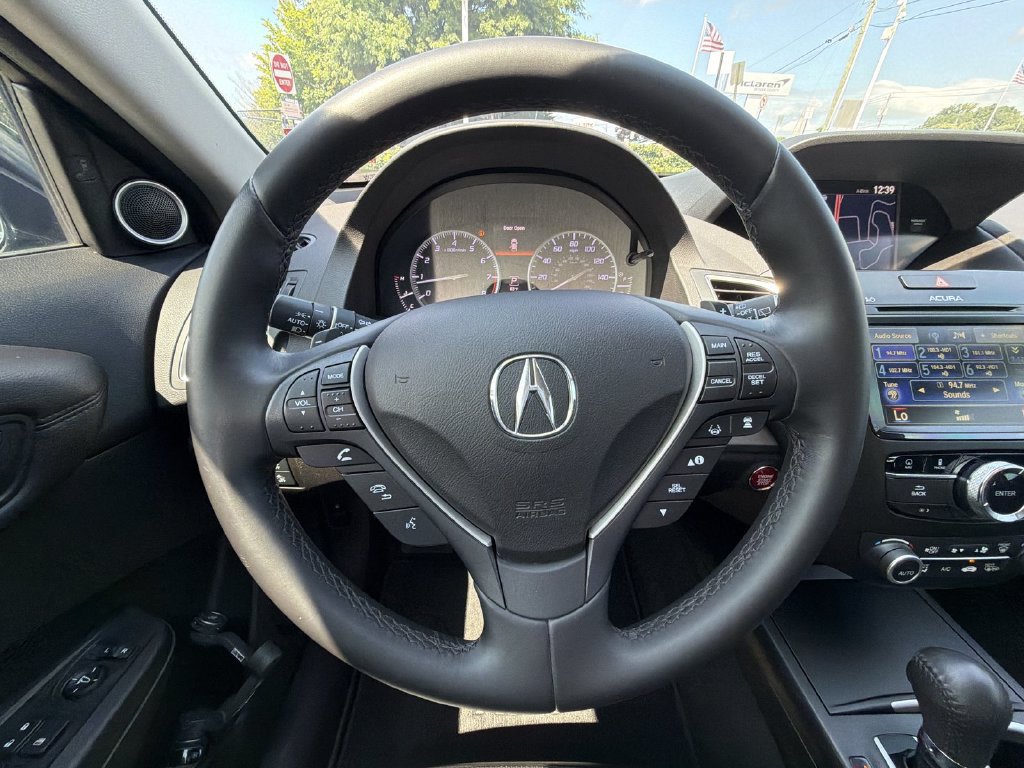 Used 2017 Acura RDX w/ Advance Package AWD/4WD image 23