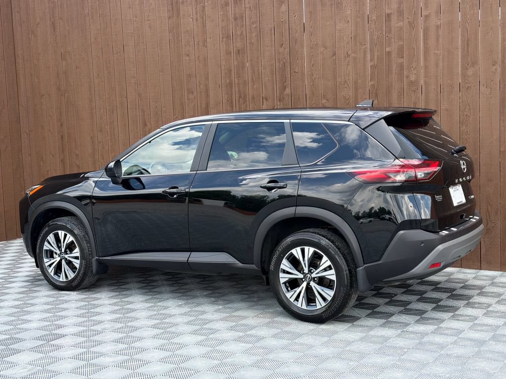 Used 2023 Nissan Rogue SV AWD/4WD image 14