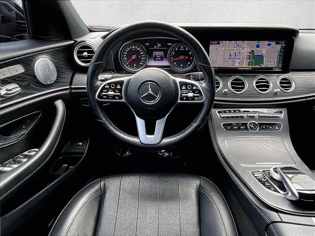 Used 2019 Mercedes-Benz E 300 image 7