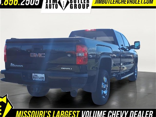 Used 2017 GMC Sierra 3500 Denali w/ Duramax Plus Package image 4