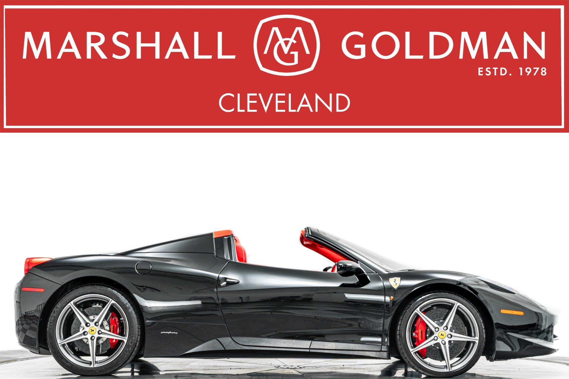 Used 2015 Ferrari 458 Spider RWD image 1