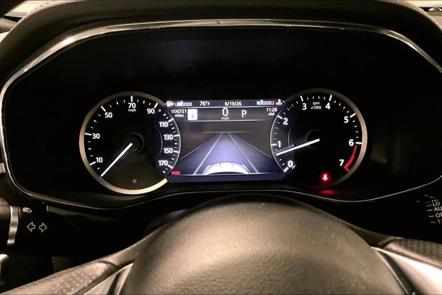 Certified 2022 Jaguar XF R-Dynamic SE AWD/4WD image 22