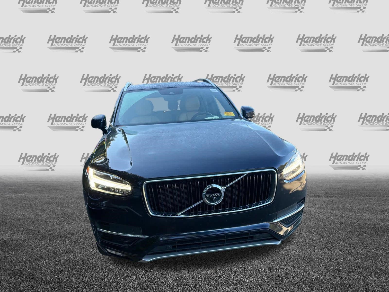 Used 2017 Volvo XC90 T6 Momentum w/ Vision Package AWD/4WD image 5