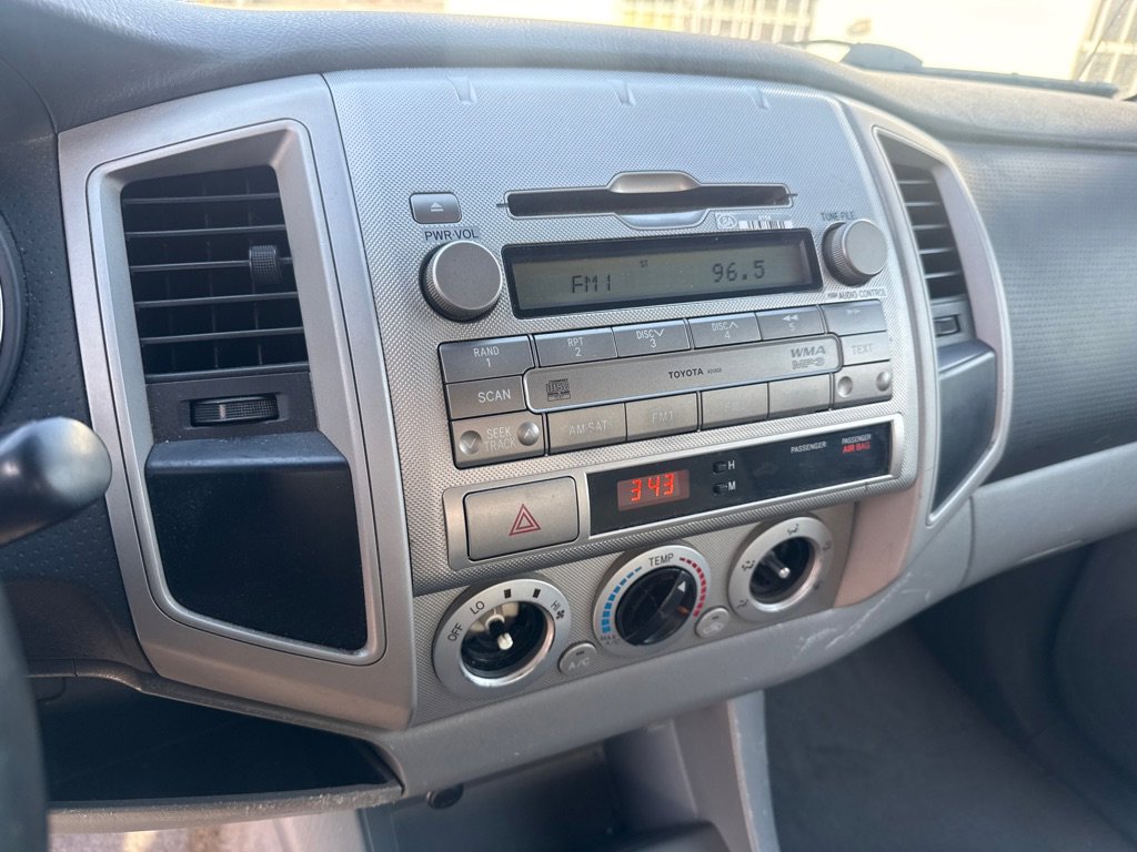 Used 2009 Toyota Tacoma PreRunner image 15