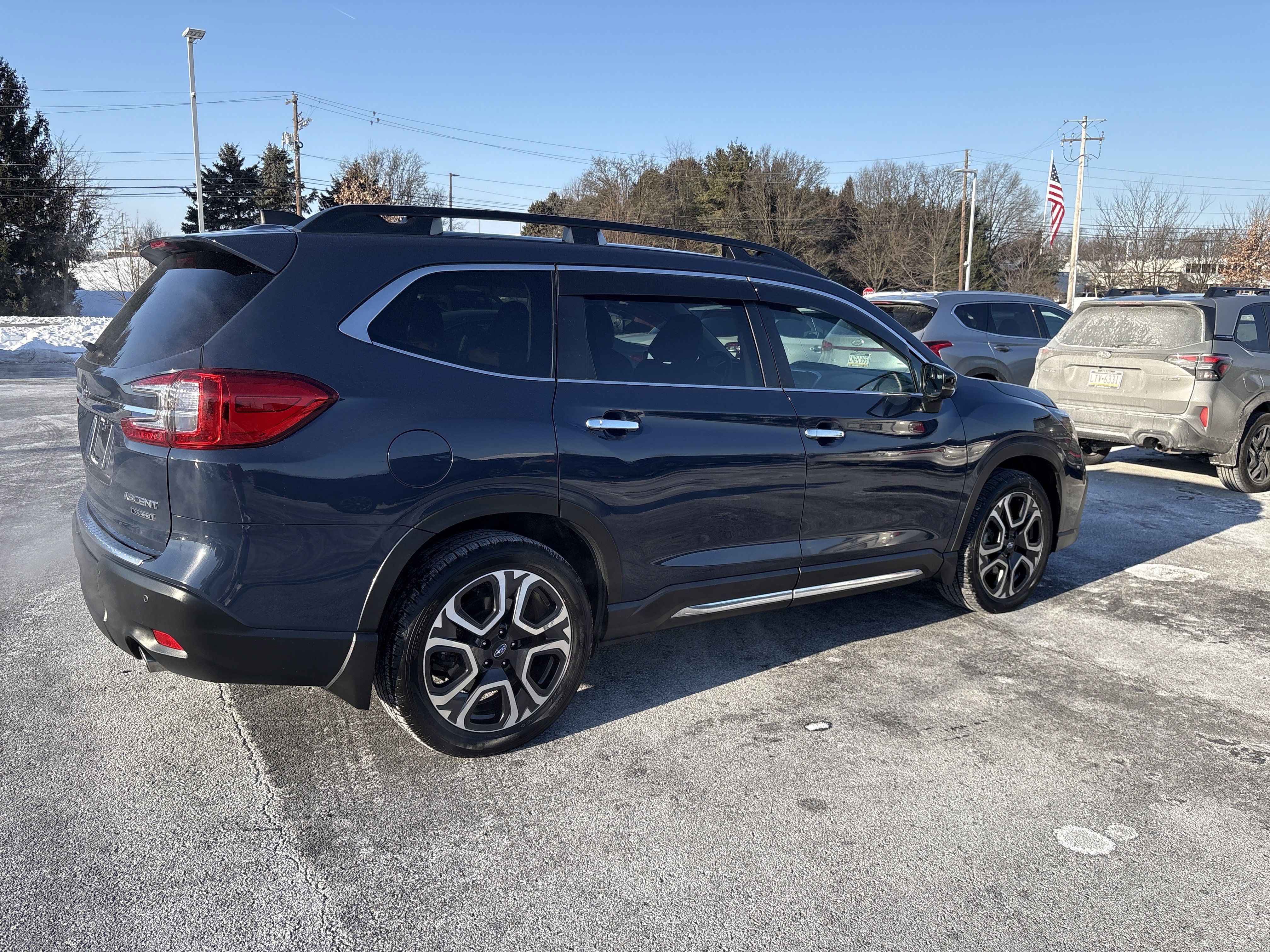 Used 2024 Subaru Ascent Touring image 6