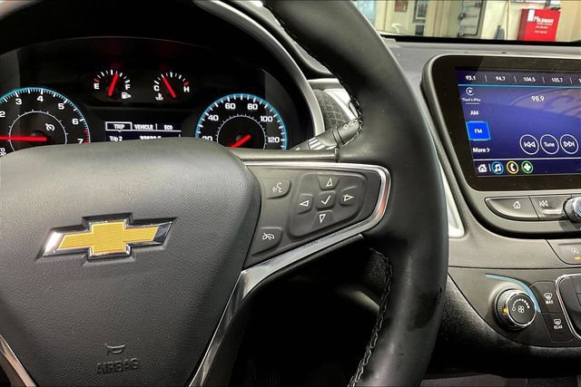 Used 2023 Chevrolet Malibu RS FWD image 11