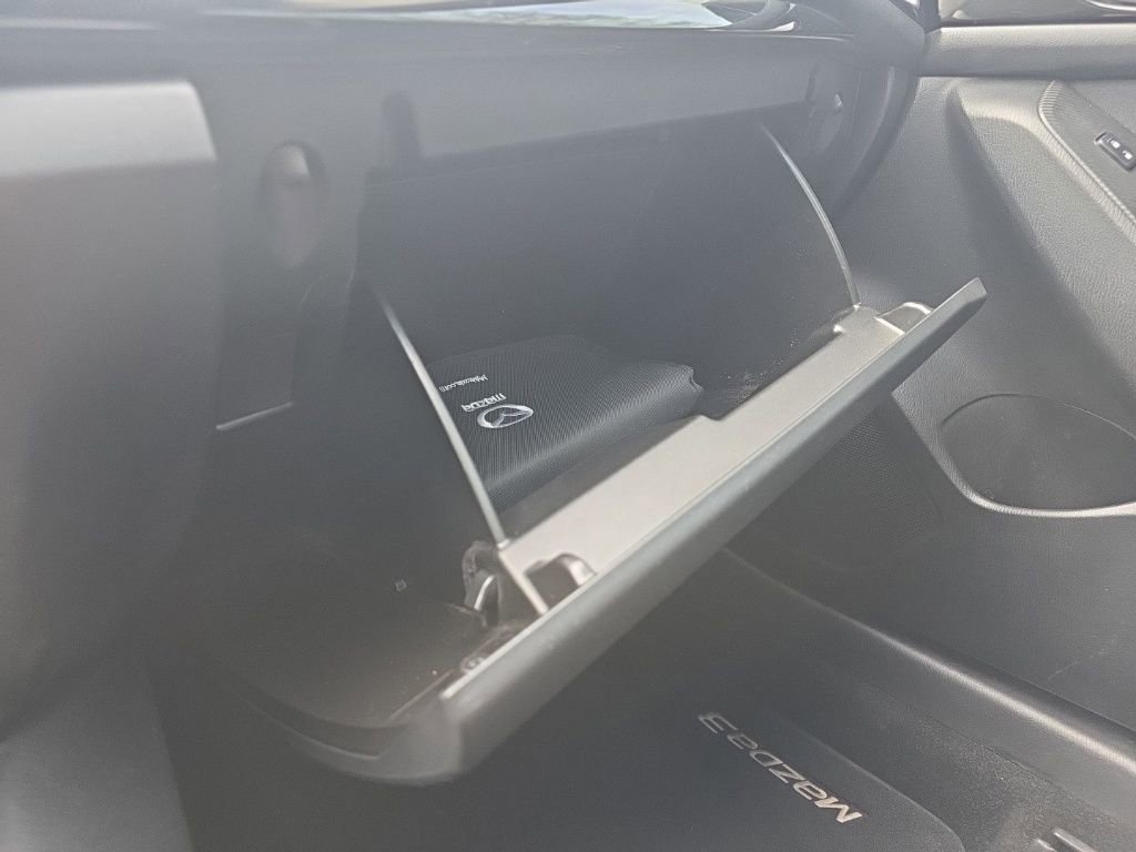 Used 2014 MAZDA MAZDA3 i Touring image 26