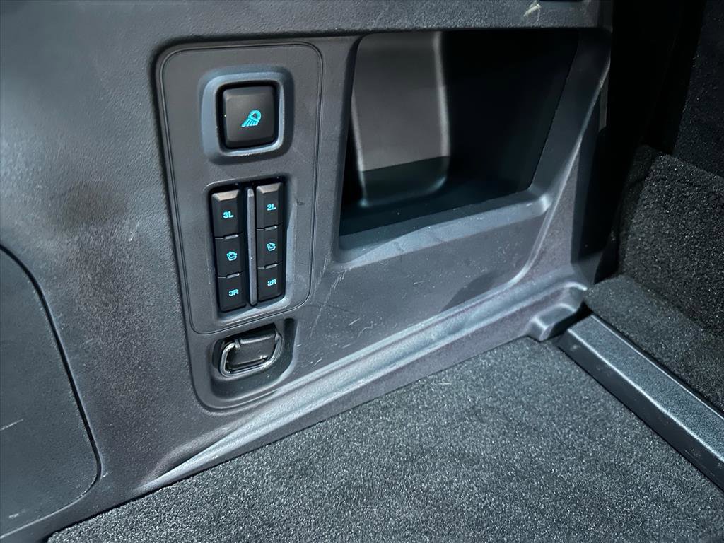 Certified 2025 Ford Expedition Active image 30