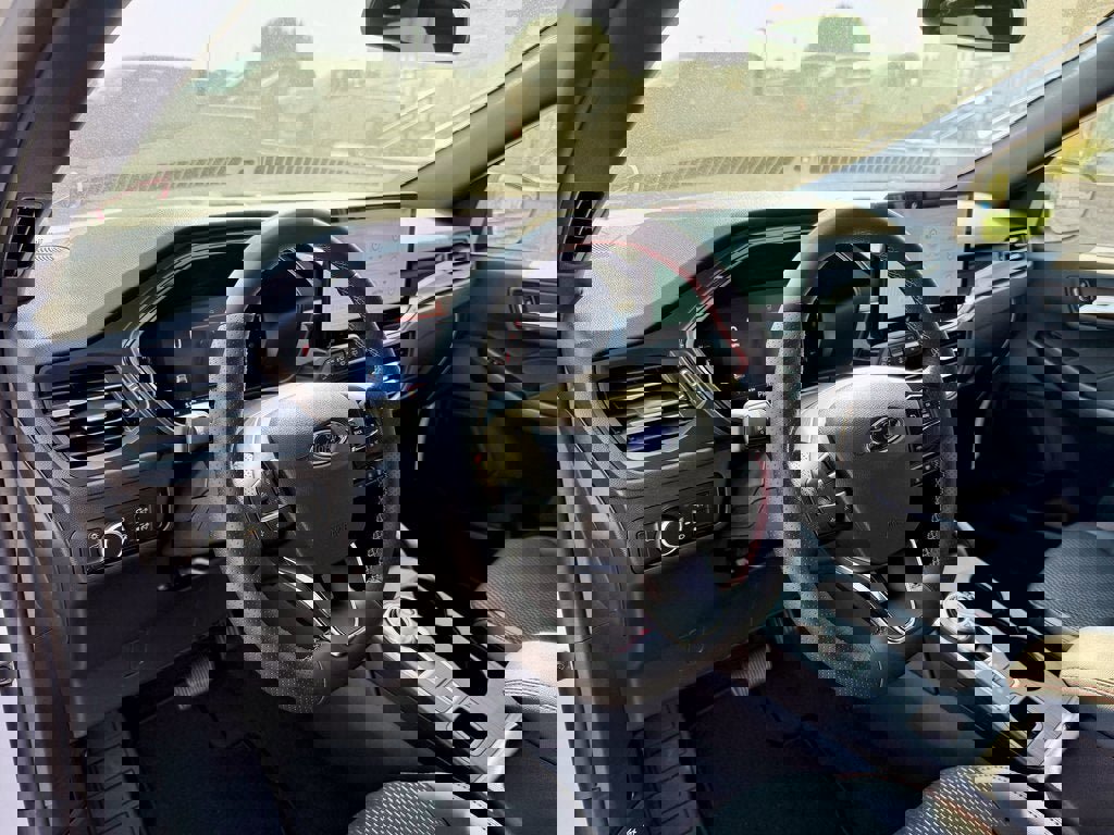 New 2026 Ford Escape ST-Line w/ Tech Pack #1 image 8
