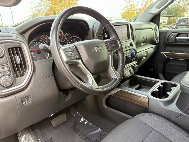 Used 2020 Chevrolet Silverado 1500 RST w/ All-Star Edition image 21
