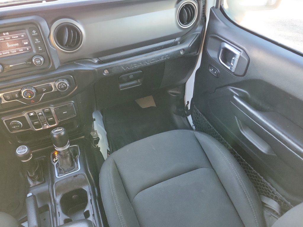 Used 2018 Jeep Wrangler Unlimited Sport S AWD/4WD image 19