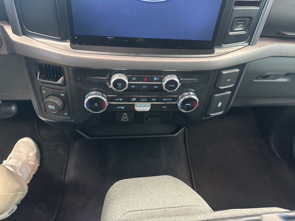 Used 2025 Ford F150 XLT w/ Equipment Group 301A Standard image 8