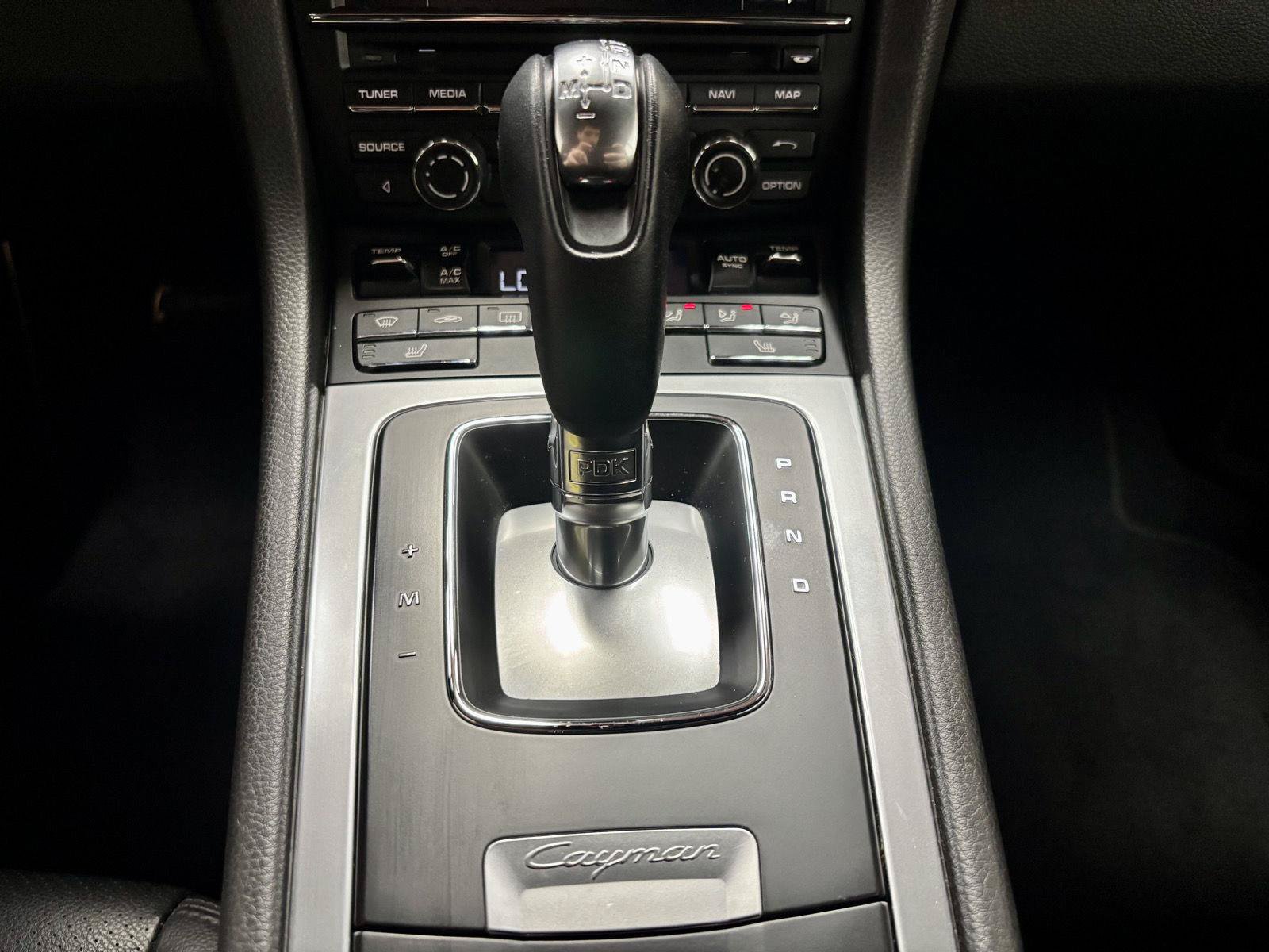 Used 2015 Porsche Cayman RWD image 23