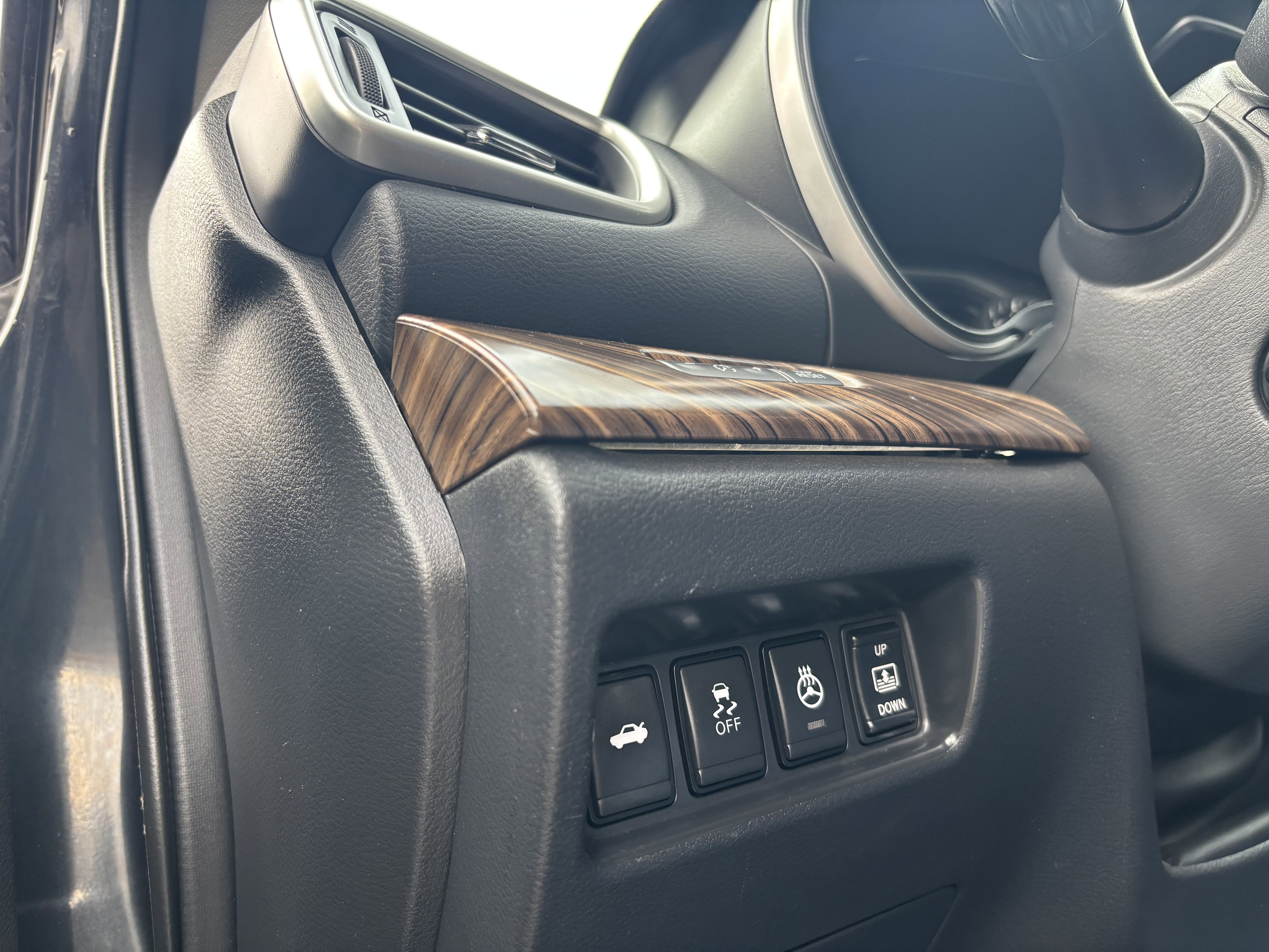 Used 2017 Nissan Maxima Platinum FWD image 38
