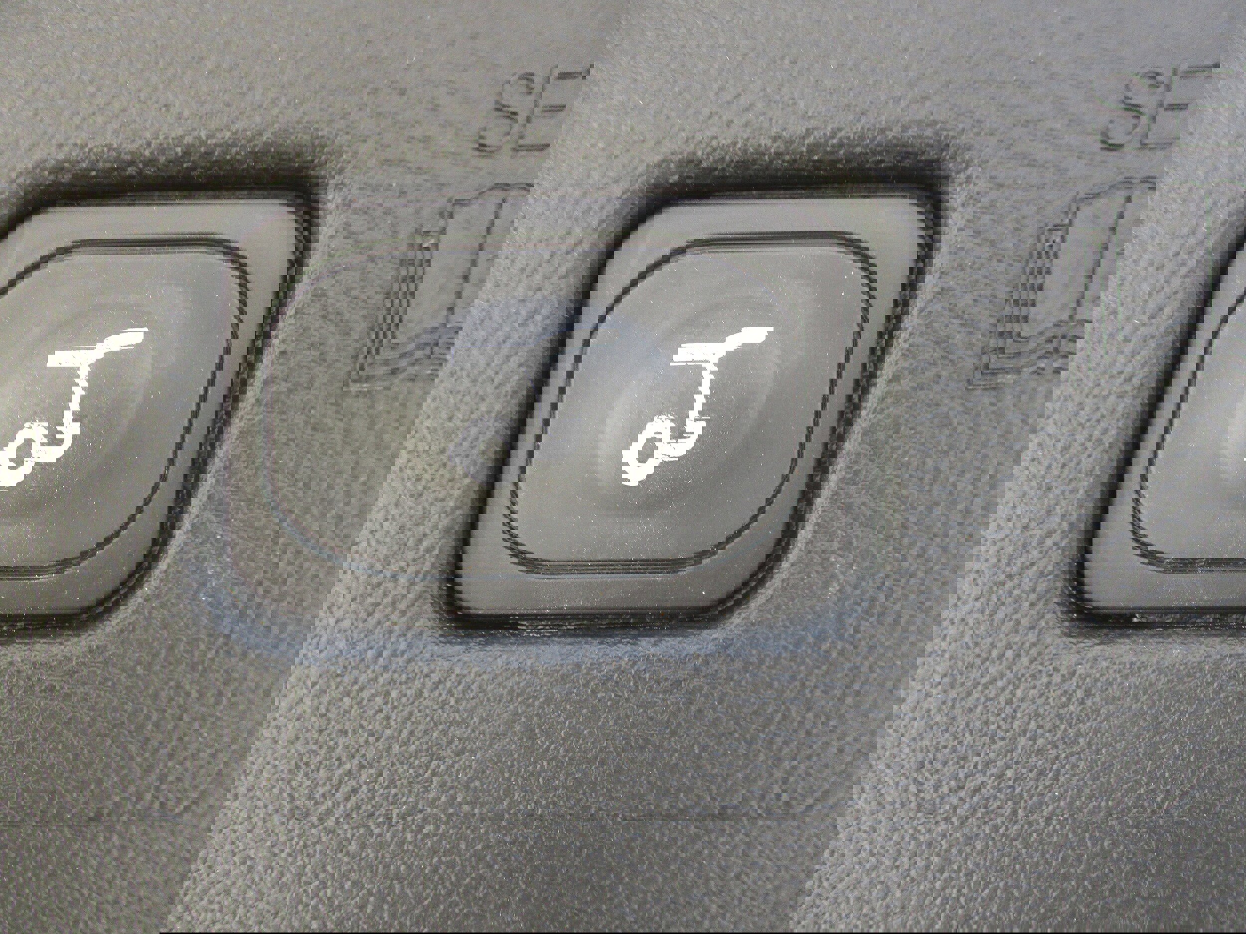 Used 2024 Ford Edge SEL w/ Convenience Package AWD/4WD image 19