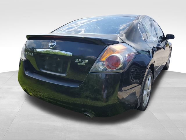 Used 2007 Nissan Altima 3.5 SE w/ Sport Pkg FWD image 4