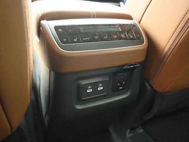 New 2026 Nissan Pathfinder Platinum image 20