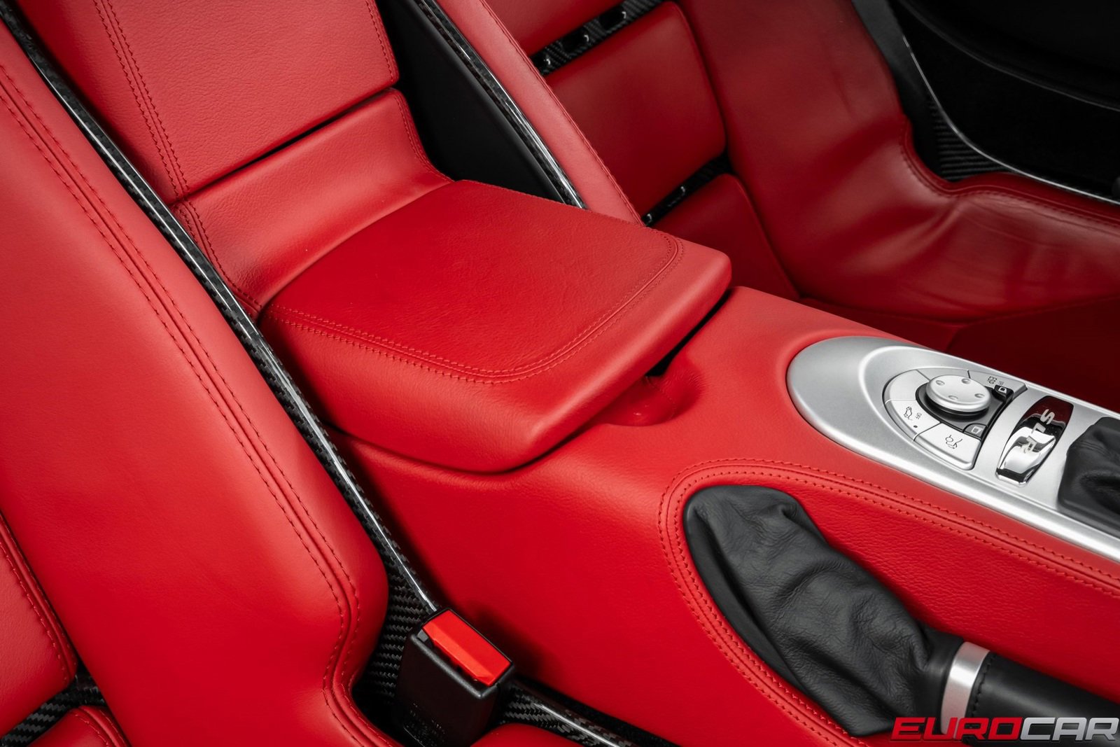 Used 2005 Mercedes-Benz SLR image 36