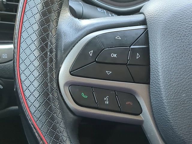 Used 2019 Jeep Cherokee Limited image 30