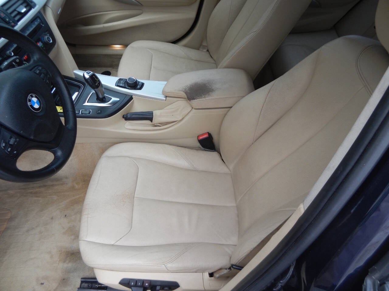 Used 2014 BMW 320i Sedan RWD image 25