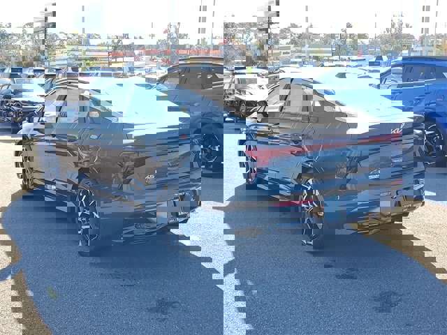 New 2026 Kia K5 EX image 4