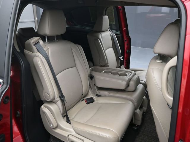 Certified 2024 Honda Odyssey Touring image 43