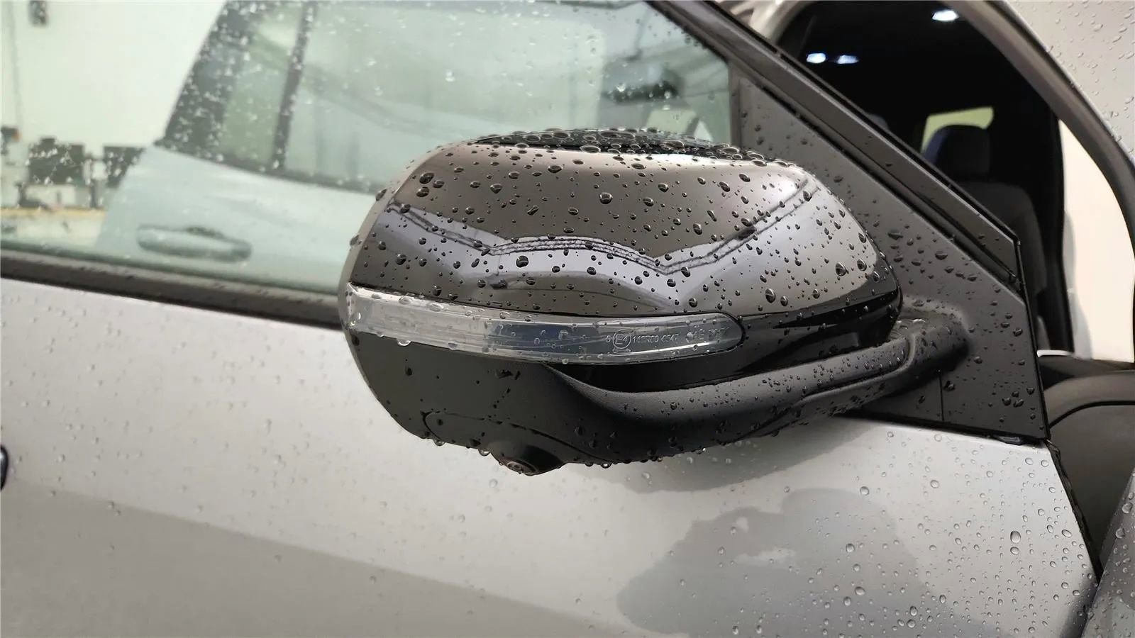 New 2026 Chevrolet Traverse LT w/ Midnight/Sport Edition image 18