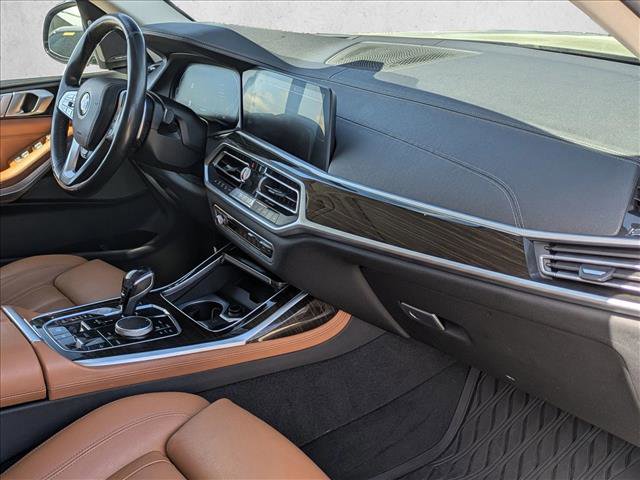 Used 2019 BMW X7 xDrive40i w/ Premium Package AWD/4WD image 25