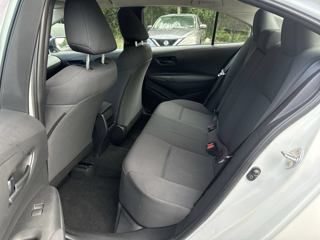 Used 2022 Toyota Corolla LE FWD image 24