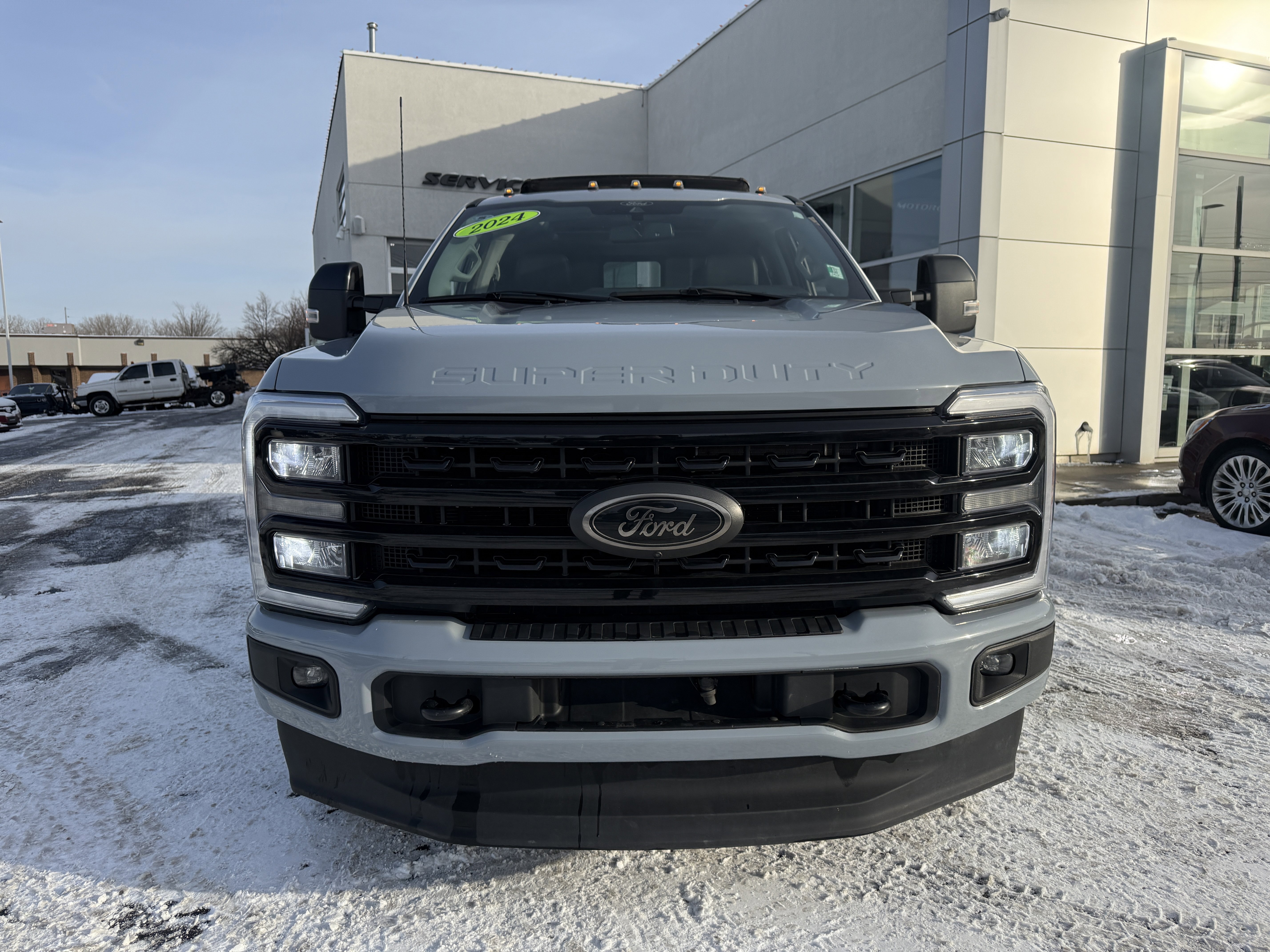 Used 2024 Ford F250 Lariat w/ Black Appearance Package image 10
