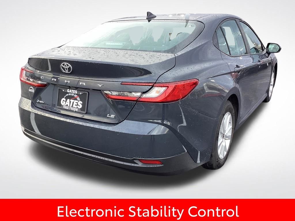 Used 2025 Toyota Camry LE image 10