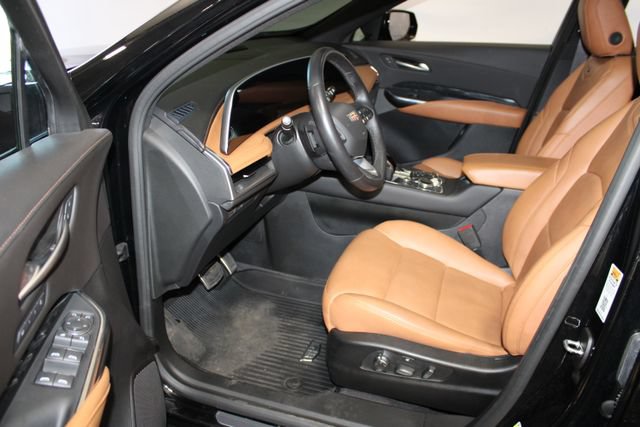 Certified 2024 Cadillac XT4 Sport AWD/4WD image 6