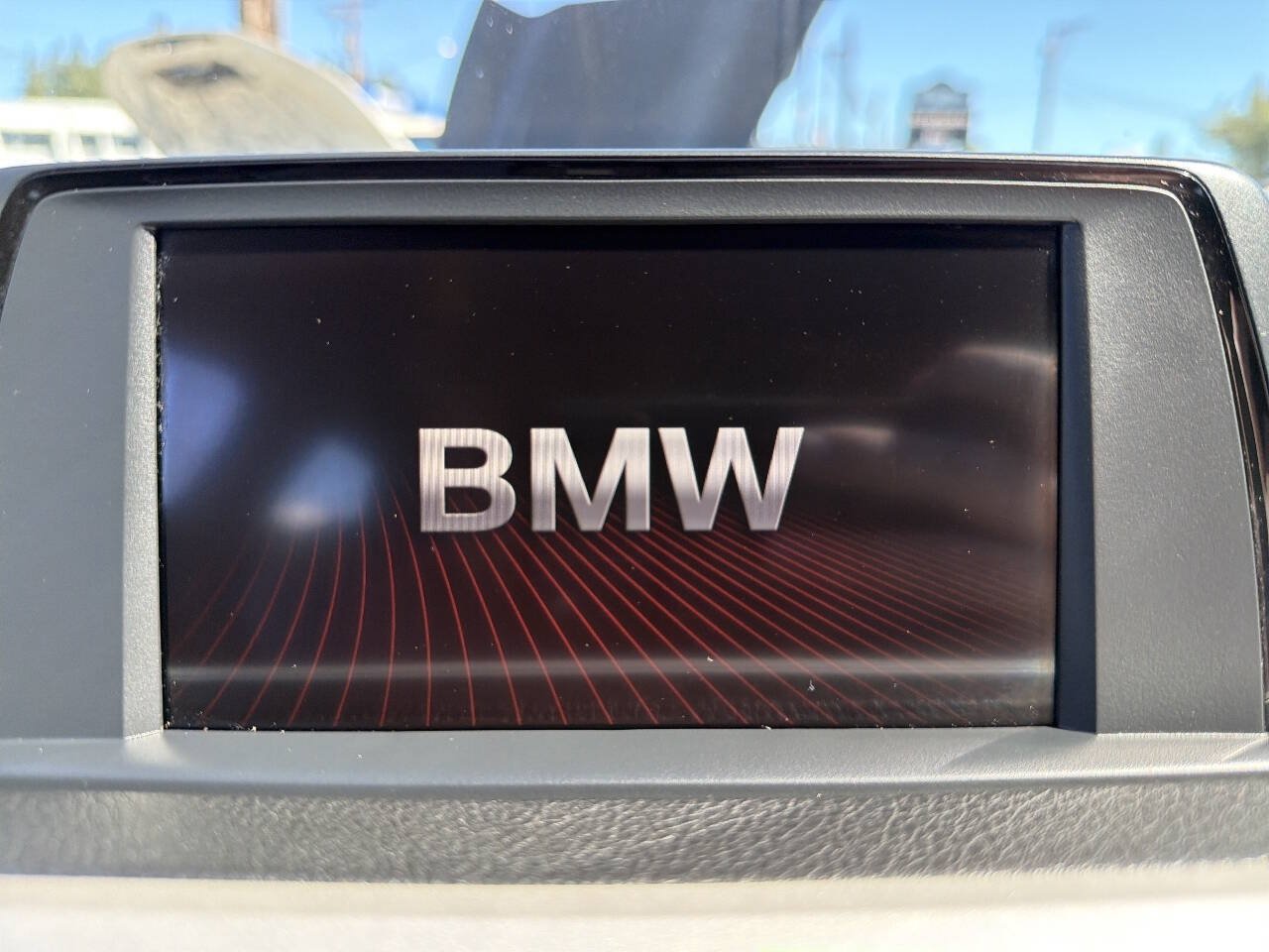 Used 2014 BMW 320i Sedan RWD image 27
