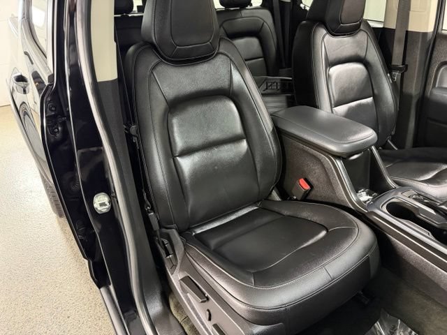 Used 2018 Chevrolet Colorado Z71 w/ Z71 Midnight Edition AWD/4WD image 20