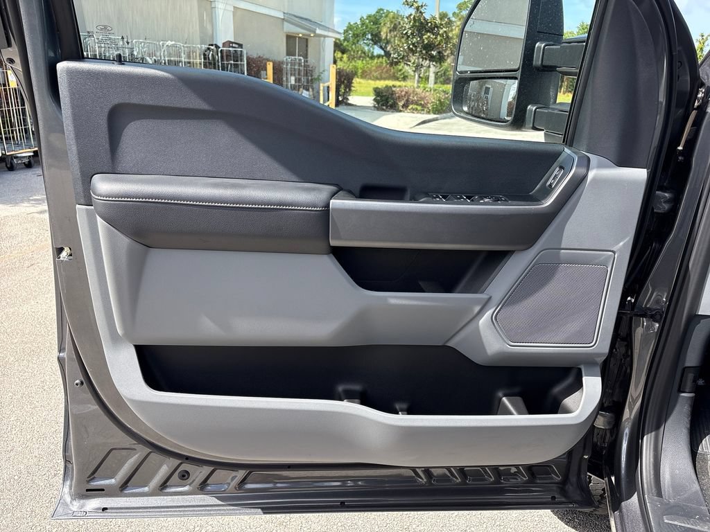 New 2026 Ford F250 XL w/ STX Appearance Package AWD/4WD image 25