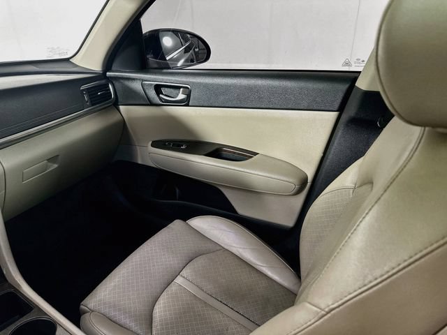Used 2018 Kia Optima EX w/ Premium Package FWD image 28