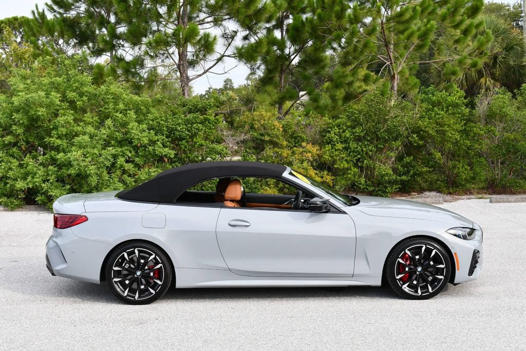 Used 2026 BMW M440i Convertible w/ Premium Package RWD image 54