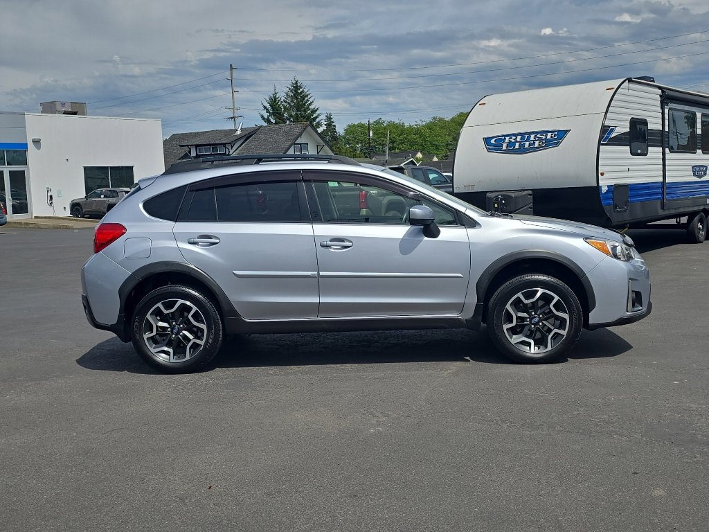 Used 2016 Subaru Crosstrek 2.0i Premium AWD/4WD image 7