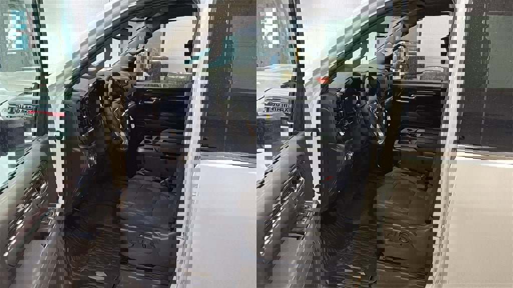 New 2026 GMC Sierra 3500 SLE w/ SLE Value Package image 22