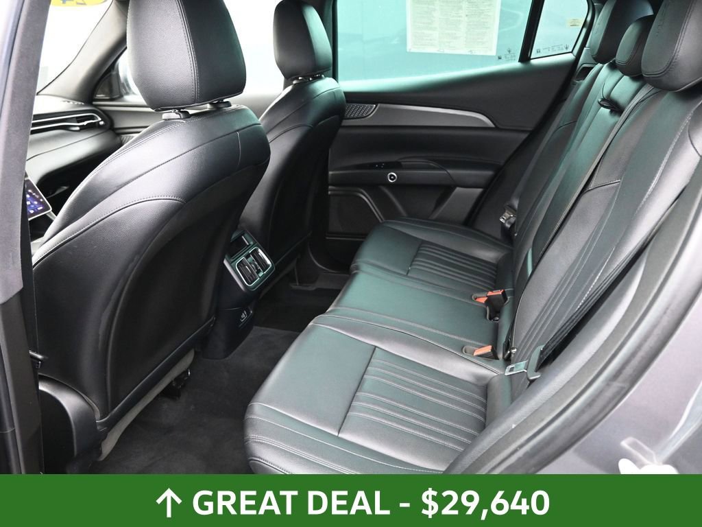 Used 2024 Maserati Grecale GT image 18