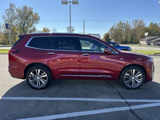 Used 2020 Cadillac XT6 Premium Luxury w/ Platinum Package image 5