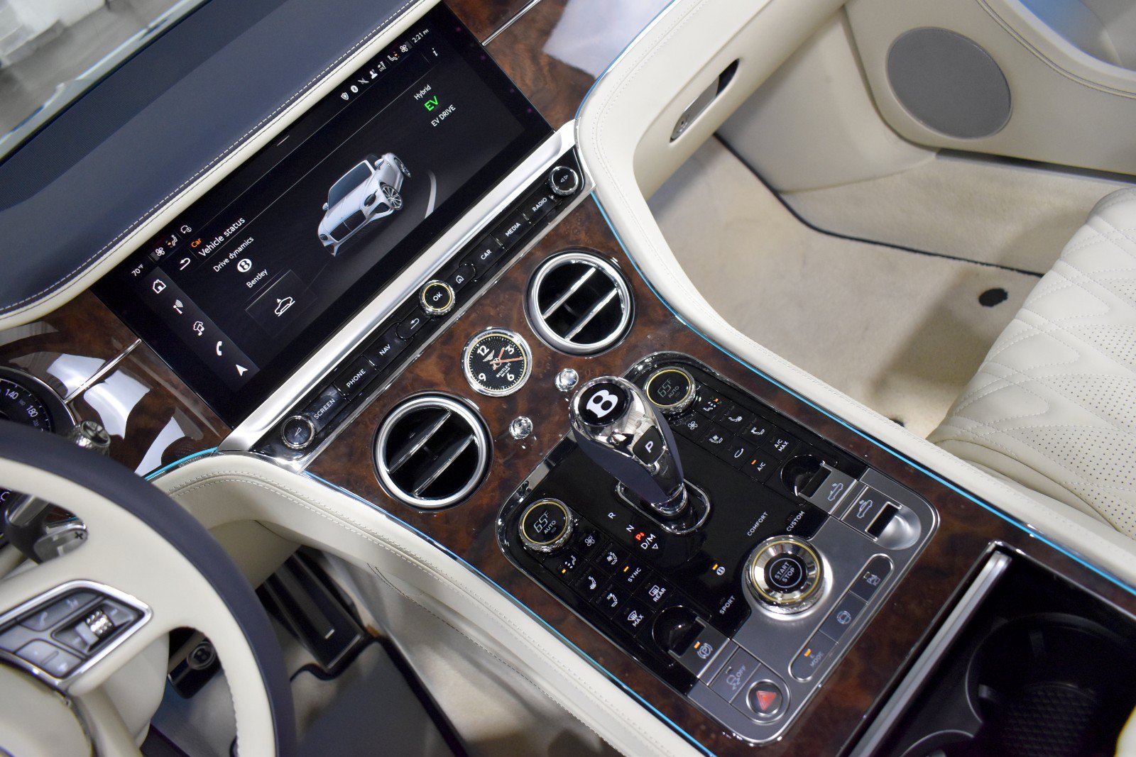 New 2026 Bentley Continental GT AWD/4WD image 24