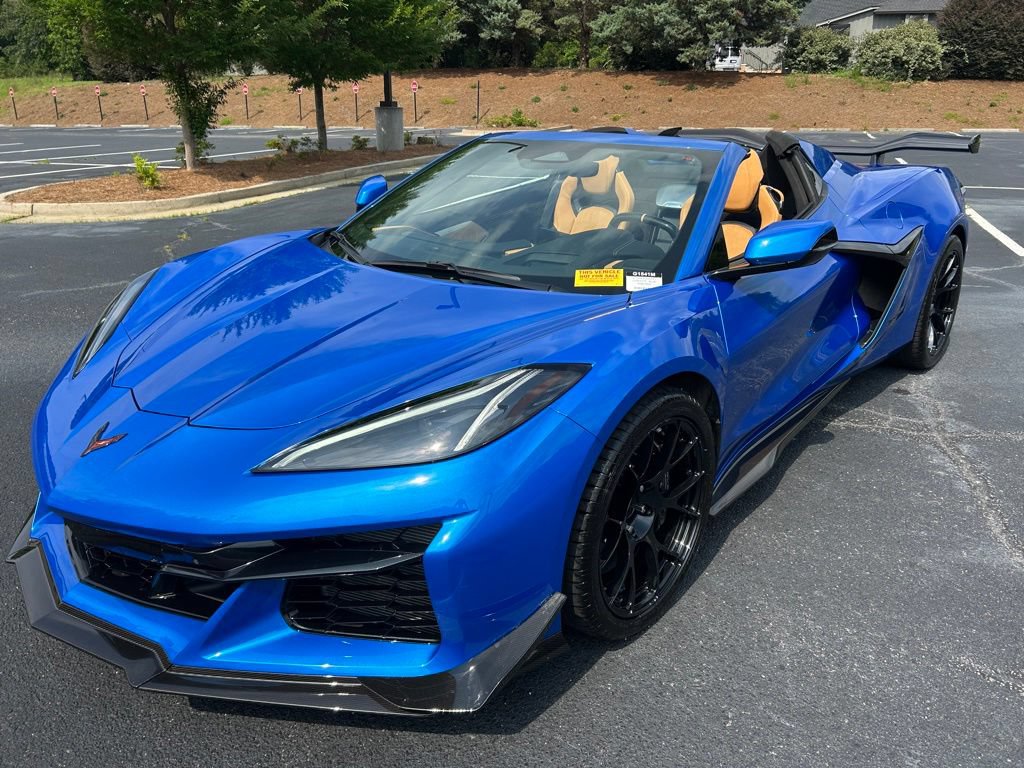 Used 2024 Chevrolet Corvette Z06 w/ Z07 Performance Package RWD image 72