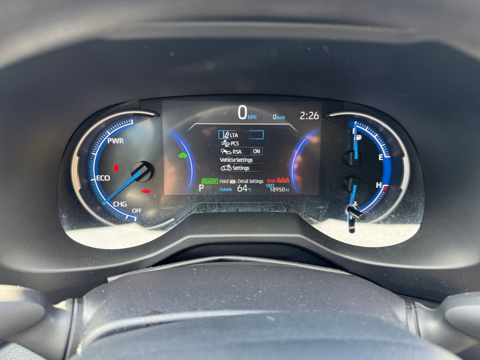 Used 2025 Toyota RAV4 LE image 35